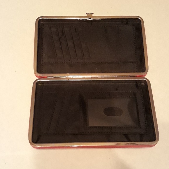 Wallet - Picture 2 of 3